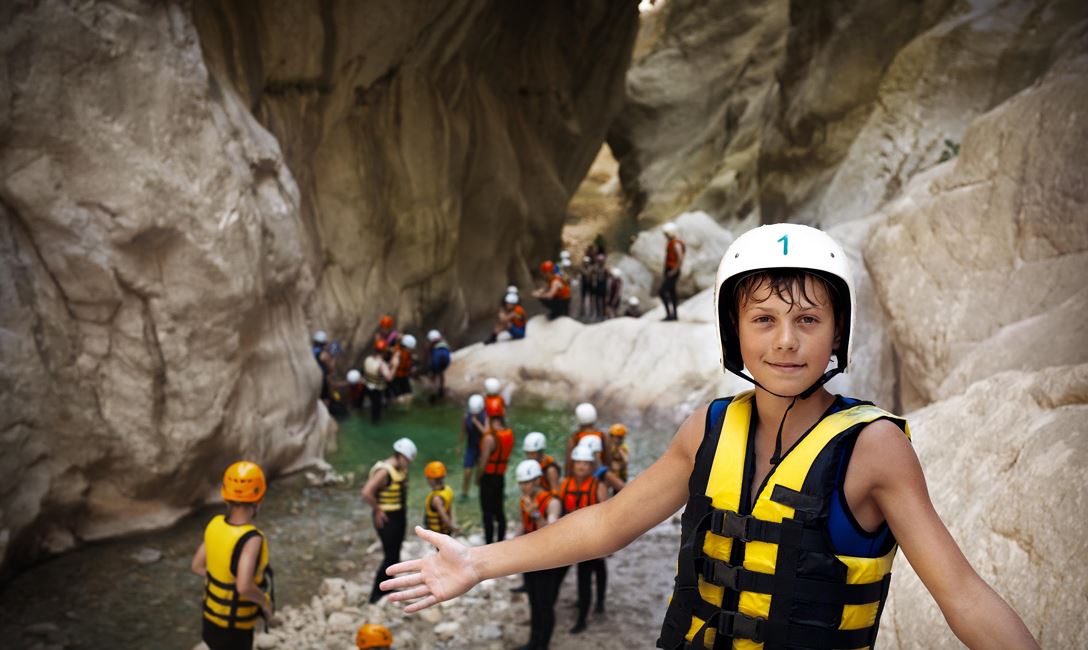 Kids Canyoning (c)Region Hohe Salve-Shutterstock