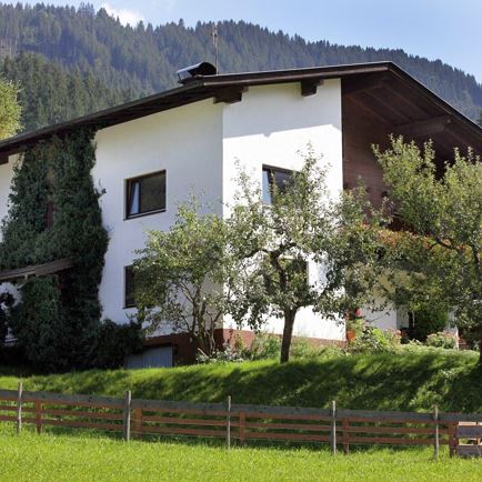 Ascher Gertraud