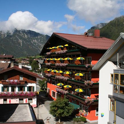 Hotel Tiroler ADLER Bed & Breakfast