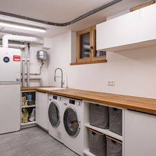 Kinkara_Lodge_Lendstrasse_42_Kirchberg_Waschkueche