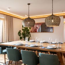 Kinkara_Lodge_Lendstrasse_42_Kirchberg_Wohnraum_Es