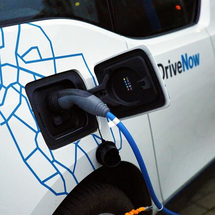 E-Car Ladestation | Parkplatz Bergbahnen Fieberbrunn