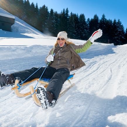 rodeln_rodelbahn_kirchberg_stefaneisend_tvb_brixental_dsc5146.jpg