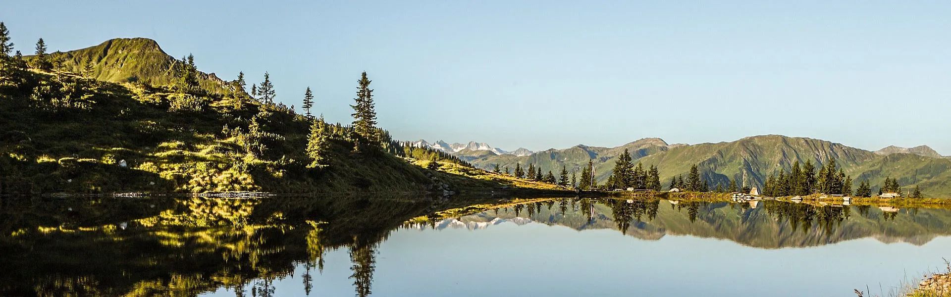 bBergsee-kreuzjoechlsee-in-westendorf-kitzbueheler-alpen