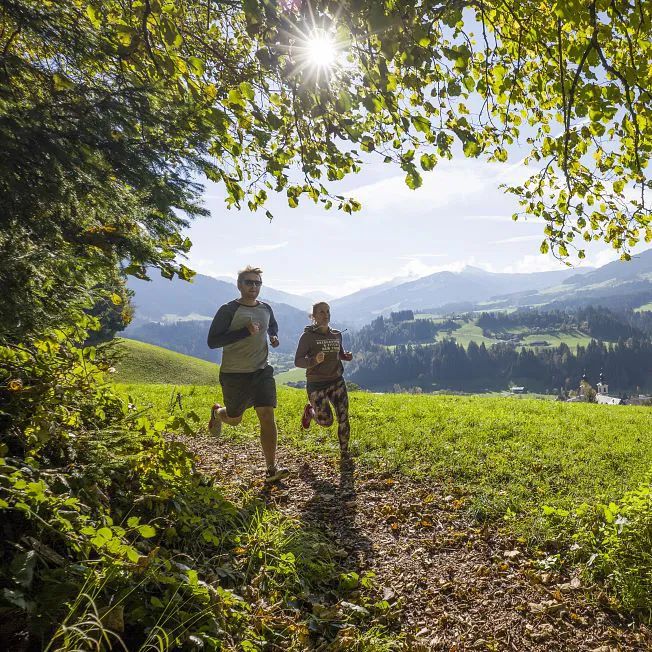 /media/gridteaser/gesundheitsbruendlweg-hopfgarten-ferienregion-hohe-salve1.webp